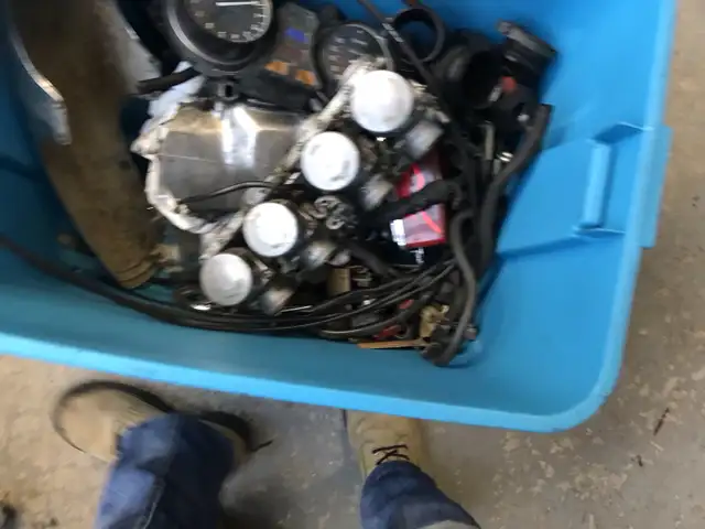 Cb 750 parts in Motorcycle Parts & Accessories in Mississauga / Peel Region - Image 9