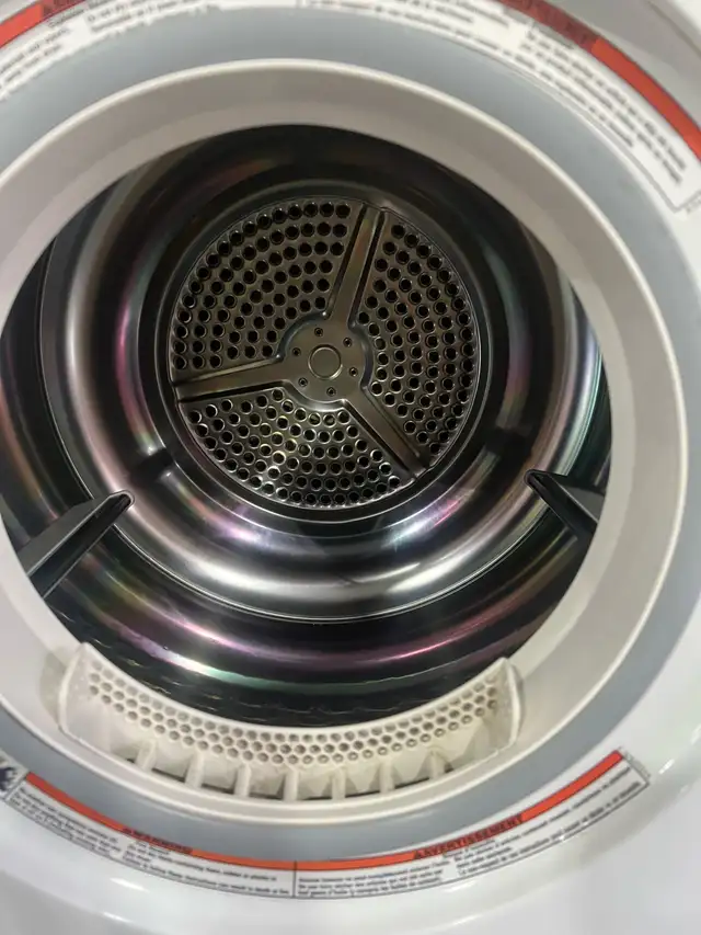 whirlpool!! apartment size washer electric dryer set  in Washers & Dryers in Mississauga / Peel Region - Image 3