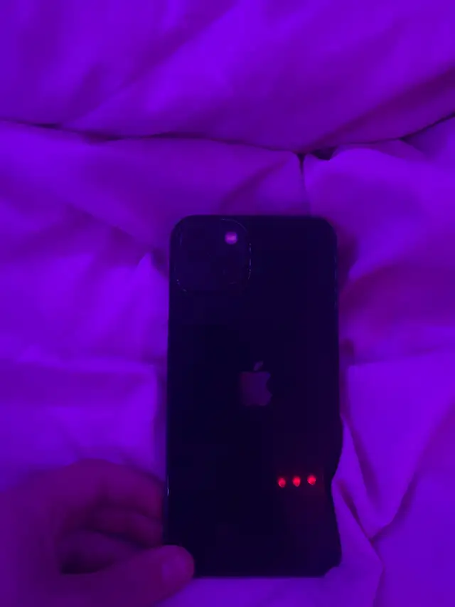 iPhone 13 535274700984166401