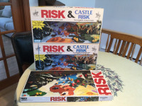 RISK  RISK CASTLE. 40 $ chacun. 3 différents  vintage