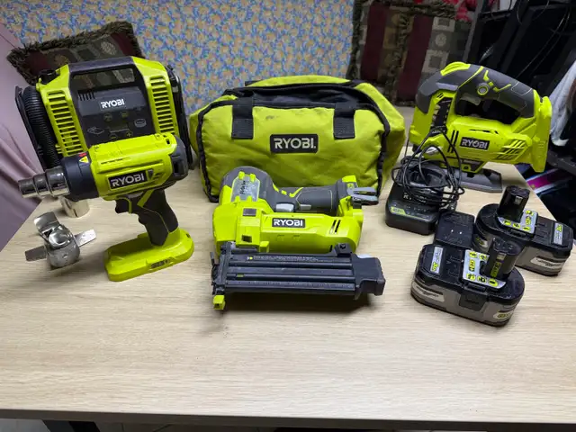ryobi tool set in Power Tools in City of Toronto - Image 2