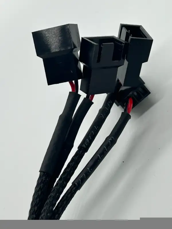 Molex Computer Cooling Fan Splitter Cable in Cables & Connectors in Markham / York Region - Image 6