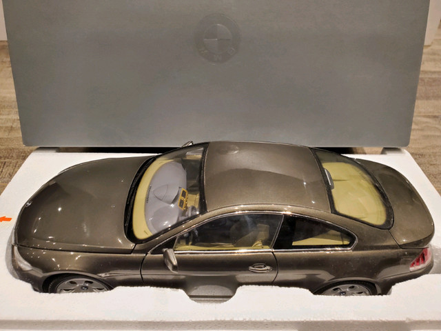 1:18 Diecast Kyosho Dealer Edition BMW 6 Series Coupe Grey in Arts & Collectibles in Kawartha Lakes