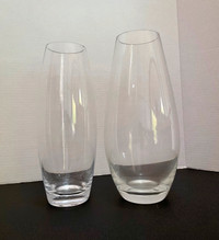 Two Decorative Clear Glass Flower Vases Home Decor Floral