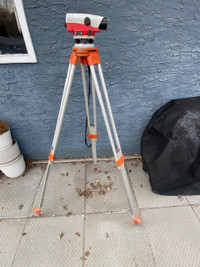 Leica Transit level and stand