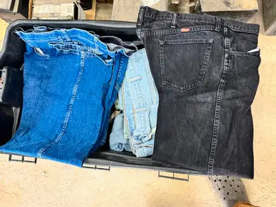 wide variety of jeans, dress pants and cargo pants and cargo shorts. Sizes are mostly 44-30 but some...