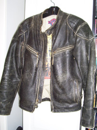 Leather Jacket - Vintage [Small]
