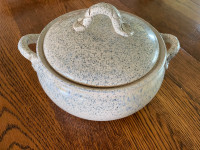 Ceramic crock pottery jar with lid.