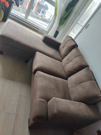 3 seats sofa 