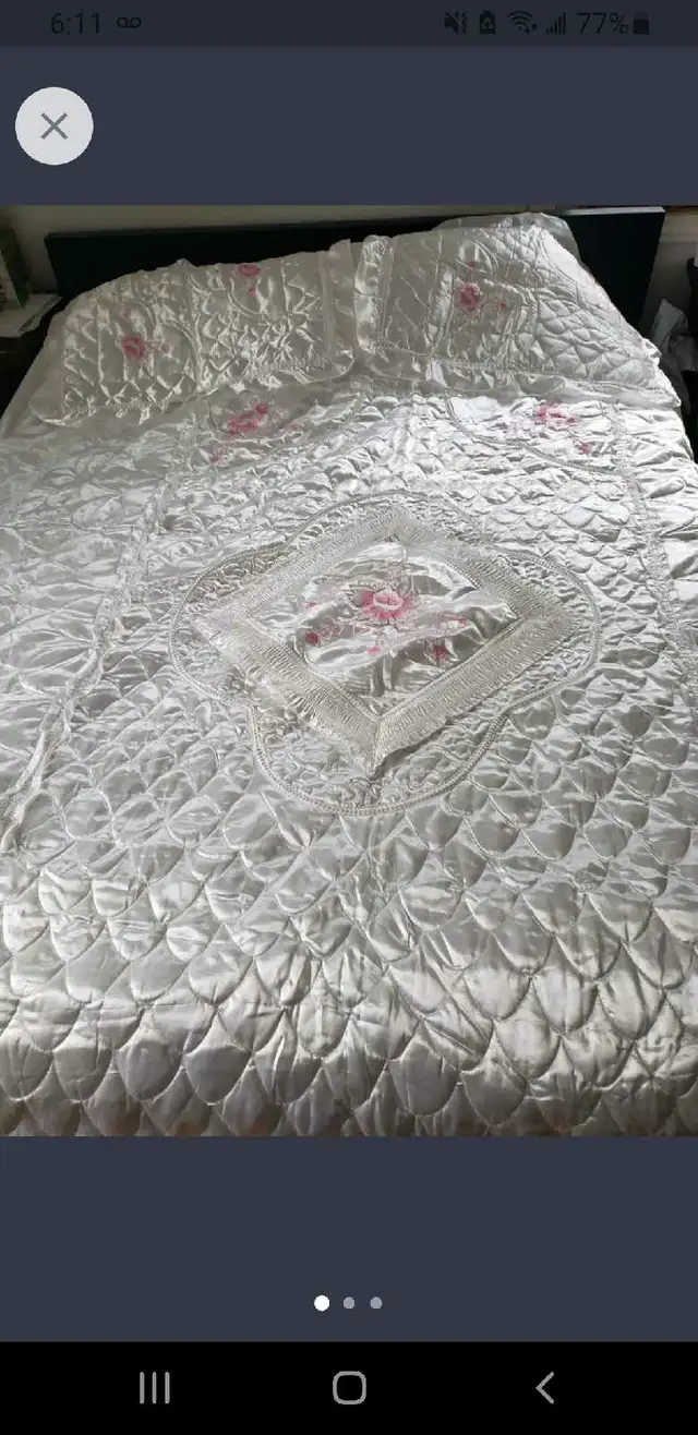 Decorative Bed Spread/Shams in Bedding in Ottawa - Image 2