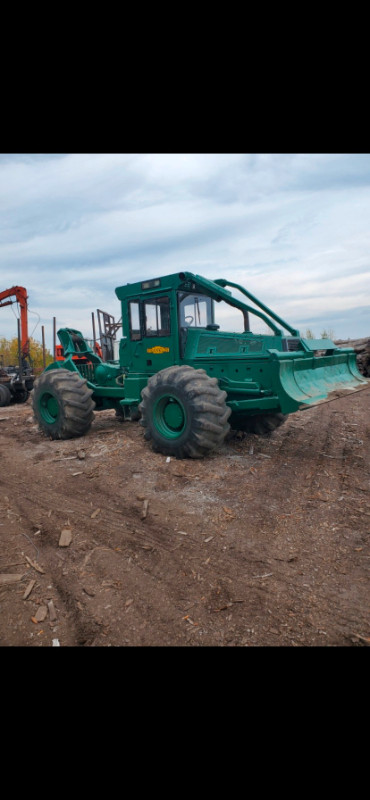 SKIDDER in Other in Kawartha Lakes