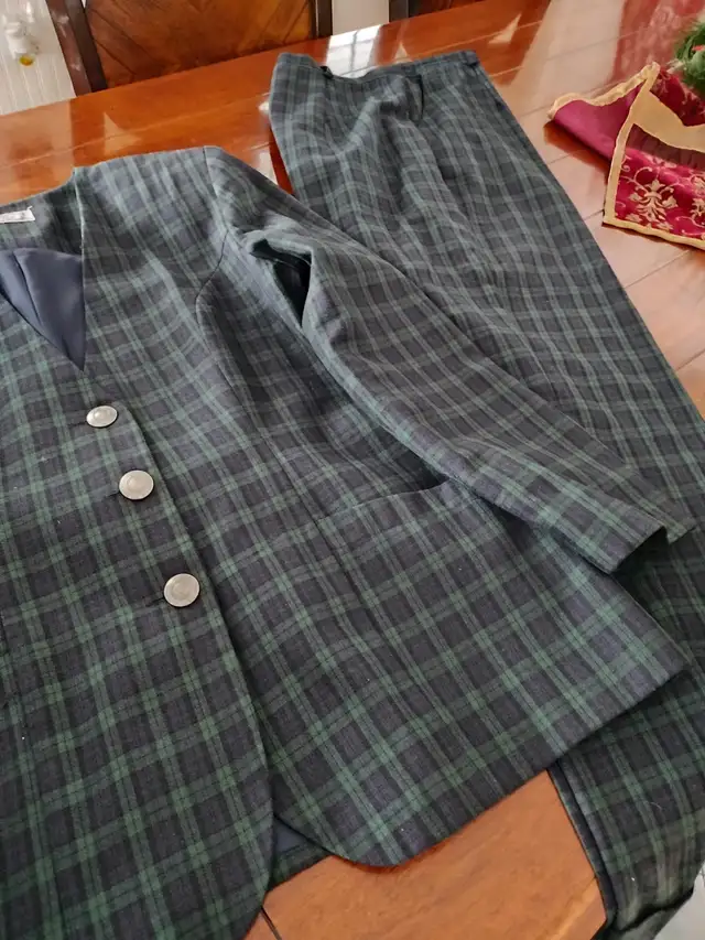 ensemble veston et pantalon femme in Women's - Dresses & Skirts in Québec City - Image 2