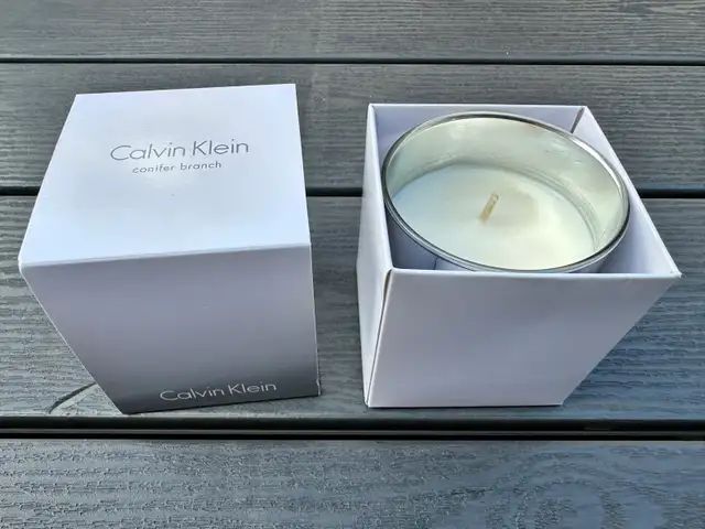 NEW CALVIN KLEIN CANDLE 568798650124871681