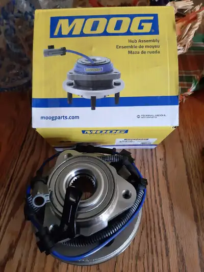 Wheel Bearing Moog pour roue avant avec Hub et avec lecteur ABS pour Ford Explorer 2006 à 2010 neuf...