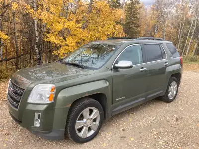 Great running little suv, heated seats, brand new tires. All wheel drive. Had the timing chains done...
