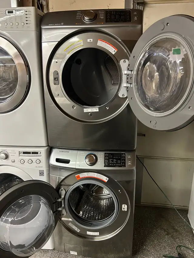Samsung 27” Stackable Front Load Washer & Dryer. in Washers & Dryers in Kitchener / Waterloo - Image 5