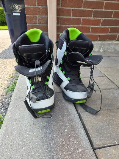 Mens Size 9 Snowboard Boots, View more