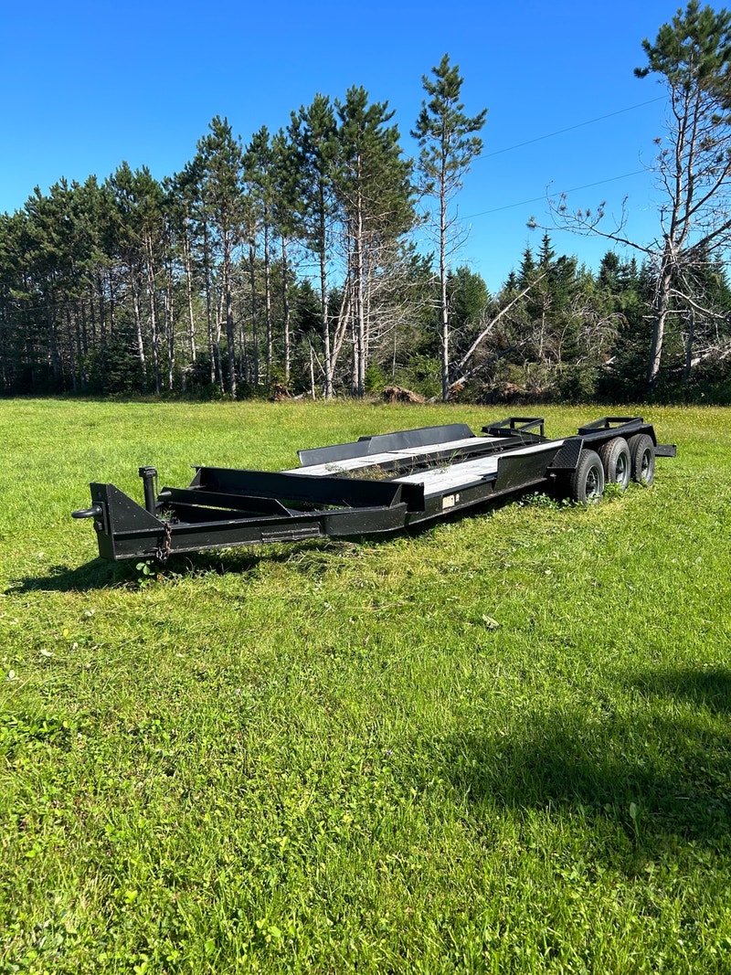 20 ft float Heavy Equipment Charlottetown Kijiji