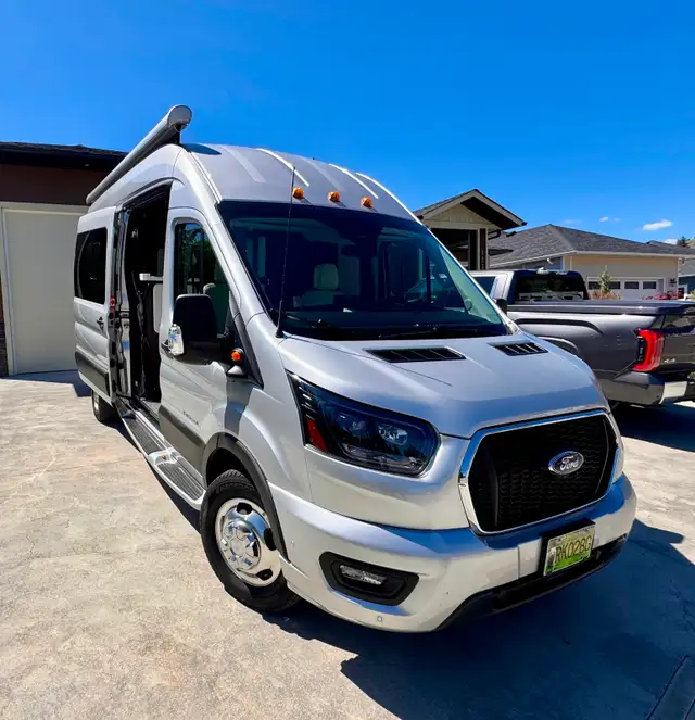 Near New Entegra Expanse Class B Motorhome for sale in RVs & Motorhomes in Penticton - Image 2