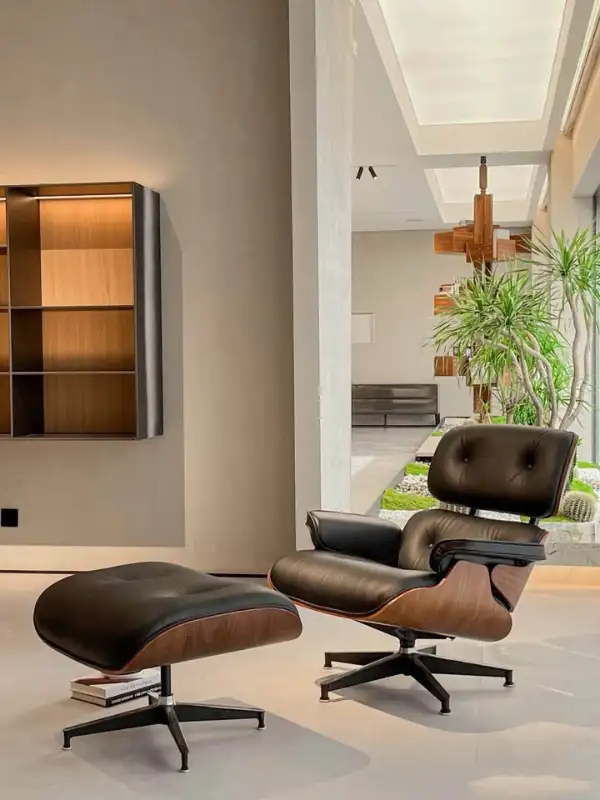 BRAND NEW Eames Lounge Chair Genuine Leather；Fauteuil lounge Eam in Chairs & Recliners in City of Montréal - Image 2