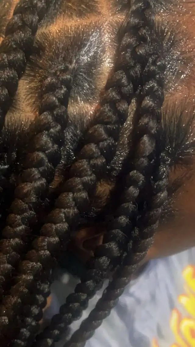 Travel Braider63581885703043120