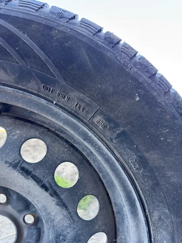 winter tires -SUV in Tires & Rims in Kawartha Lakes - Image 4