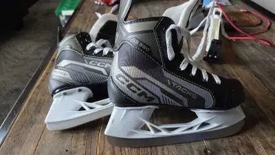 Hockey Skates youth size 13, View more