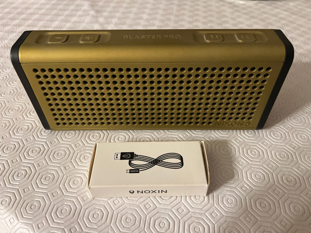 Nixon Blaster Pro Bluetooth Speaker in Speakers in City of Toronto