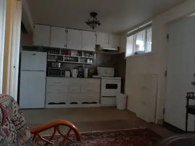 One bedroom fully furnished ‘Walkout Basement’ with a separate entrance is available for rent in Pin...