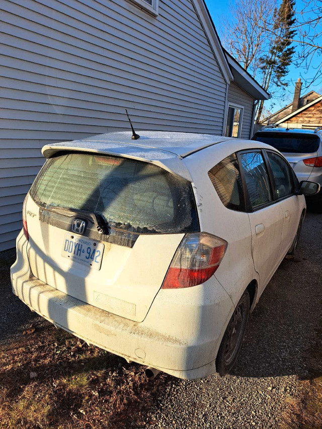 2010 Honda Fit in Cars & Trucks in St. Catharines - Image 3