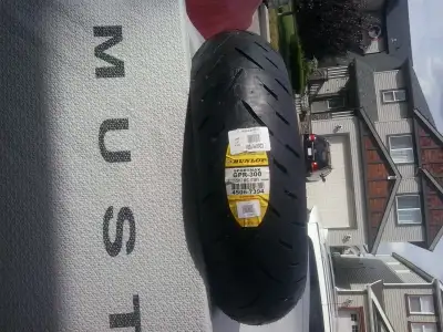 NEW Dunlop Sportmax GRP 300 Rear Tire 180 55 ZR17 Inch Firm at $242 all in Pick up only Sorry no off...