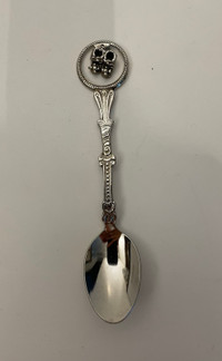  “Baby Shoes” Collector Spoon, Silverplate, 4.5” 