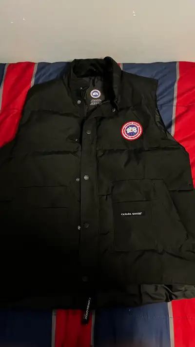 Canada goose vest, View more
