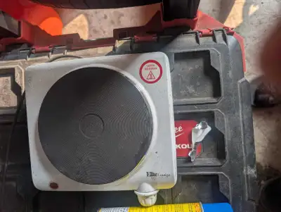 ELECTRIC COOKER. FREEE, View more