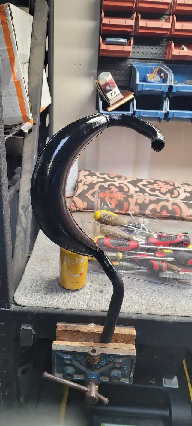 DIRTBIKE FRAME MINT CONDITION WITH PERFORMANCE BARS   in Motorcycle Parts & Accessories in Hamilton - Image 6