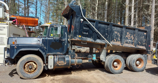 2002 Mack RB690S Tandem Dump Truck in Heavy Trucks in Kitchener / Waterloo