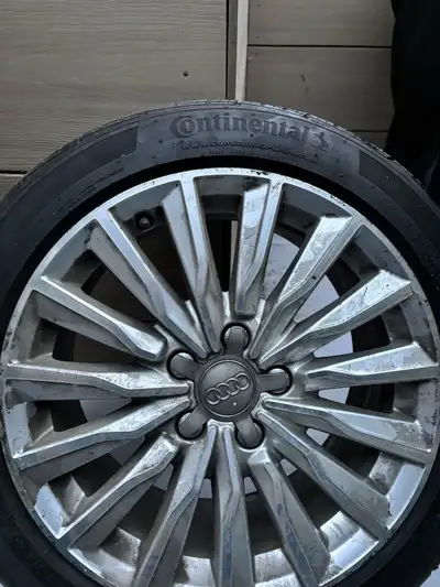 Continental 225 /45 R17