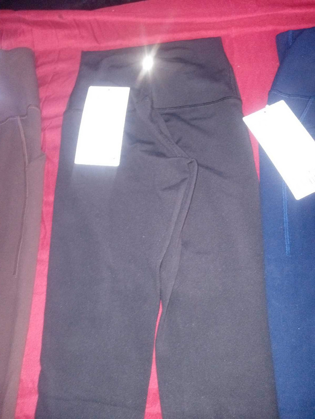 4 pairs of Lulu Lemon tights in Women's - Tops & Outerwear in City of Toronto - Image 3