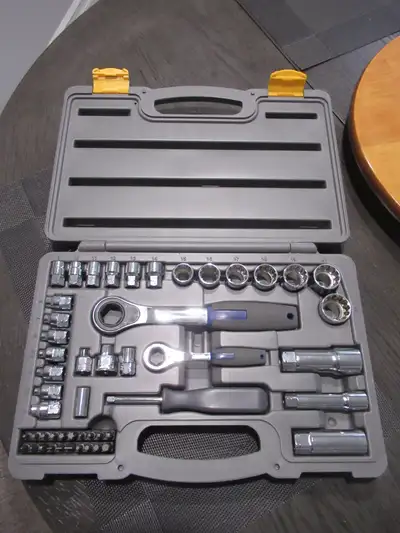 Mastercraft Maximum Universal Socket Set, 50 pce EXCELLENT CONDI, View more