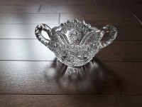 Vintage Crystal Pinwheel bowl with handles used/cristal pinwheel