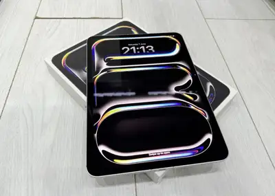 FLAWLESS [M4] iPad Pro 11” 5th Gen 256GB!, View more