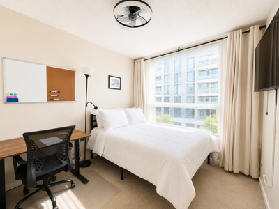Private Furnished Room | Downtown Vancouver | All Inclusive Fully furnished private room available i...