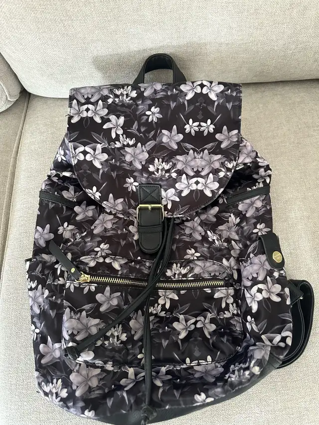 MADDEN FLORAL KNAPSACK 