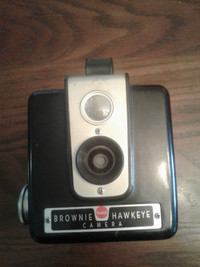 BROWNE HAWKEYE CAMERA 50'S