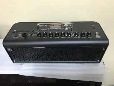 AMPLI POUR GUITARE YAMAHA THR30II, View more