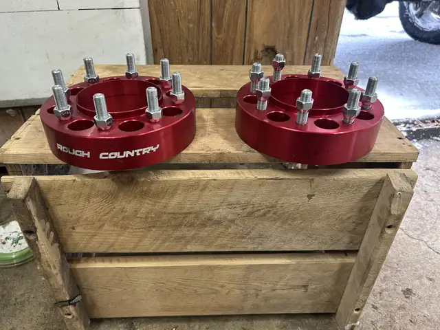 8x170 wheel spacers in Other Parts & Accessories in Owen Sound - Image 2