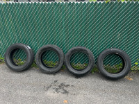 Winter Tires 3X Dunlop + 1 X Continental  215/70 R17 pneus hiver