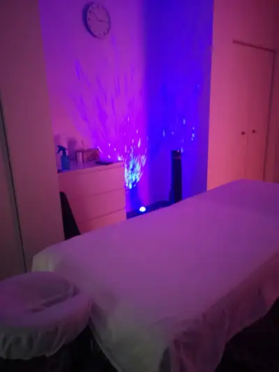 Bon massage, View more