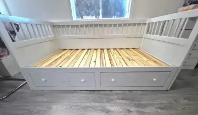 Base de lit HEMNES 4 en 1 , View more