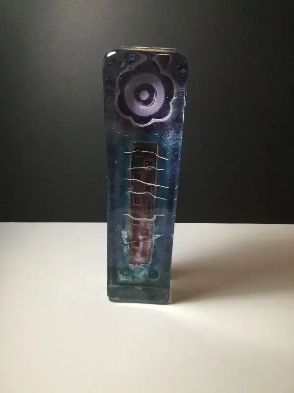 Caithness - Art Glass Object - Tall in Arts & Collectibles in Mississauga / Peel Region - Image 2